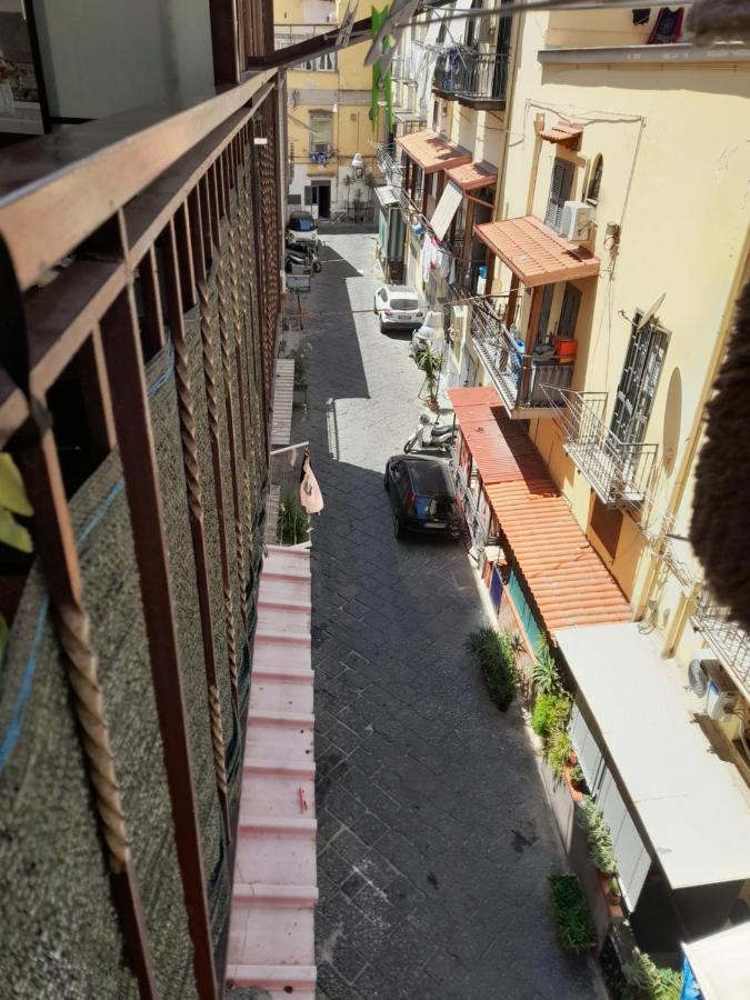 Camera Rarisa Napoli Centro Hotell Eksteriør bilde